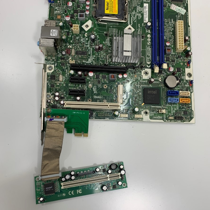 Bộ Combo Card Công Nghiệp Moxa CP-168U 8 Port RS-232 Universal PCI 4X Serial Với Computer Motherboard PCI Express