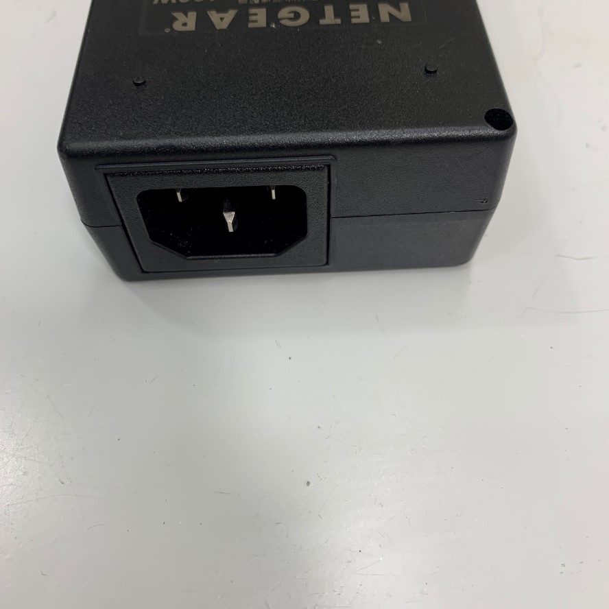 Adapter 54V 2.4A 130W NETGEAR OEM Cisco MA-PWR-90WAC 640-47010 Connector Tip Size 6.5mm x 3.0mm For Cisco Meraki MX65 MX65W MX65-HW MX65W-HW MS120-8LP-HW 8-Port PoE Switch