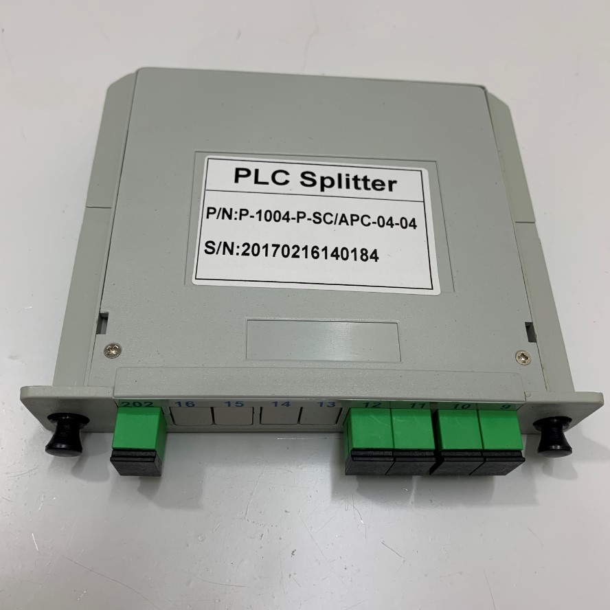 Bộ Chia Quang PLC Splitter 1X4 SC UPC Fiber Optical P-1004-P-SC/APC-04-04 Cassette Card Insertion FTTH ABS PLC Planar Waveguide Type