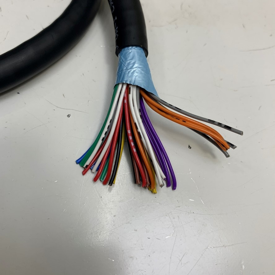 Cáp Điều Khiển Dài 0.6M 3ft I/O Control Board Data Connector DB37 37 Pin Male to Core Open End Cable ILSAN E211405 36 Core x 0.2mm² 24AWG