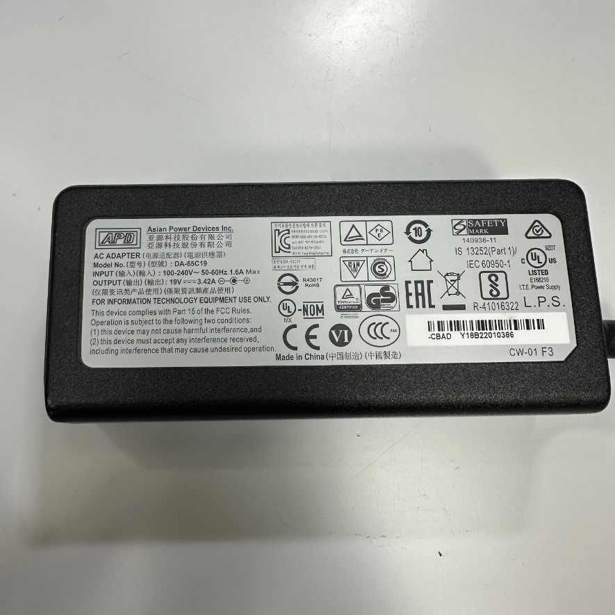 Adapter 19V 3.42A 60W APD DA-65C19 IEC C6 Plug Connector Tip Size 5.5mm x 2.1mm