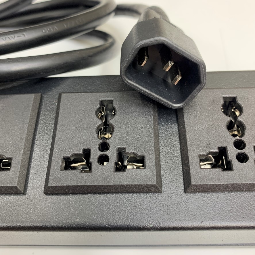Thanh Phân Phối Nguồn Điện PDU Rack Universal 6 Way UK Outlet Có MCB SINGI Circuit Breaker 32A Công Suất Max 20A to C14 Plug Power Cord 14AWG 3x2.08mm² 300/500V 105°C UL CSA OD 9.5mm Length 2.7M