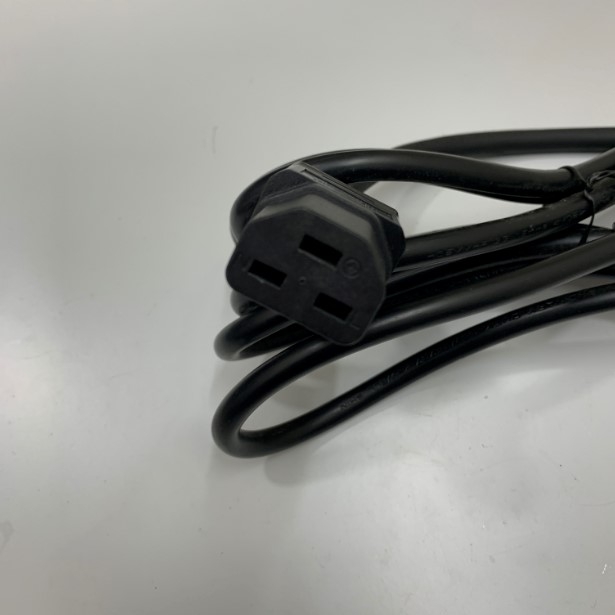 Dây Nguồn 8ft Dài 2.5M Cisco CAB-CEE77-C21-EU AC Power Cord Schuko to C2116A 250V 3x1.5mm² 16AWG For Cisco Network Convergence System 5700 Series NC57C3-PS-BLNK