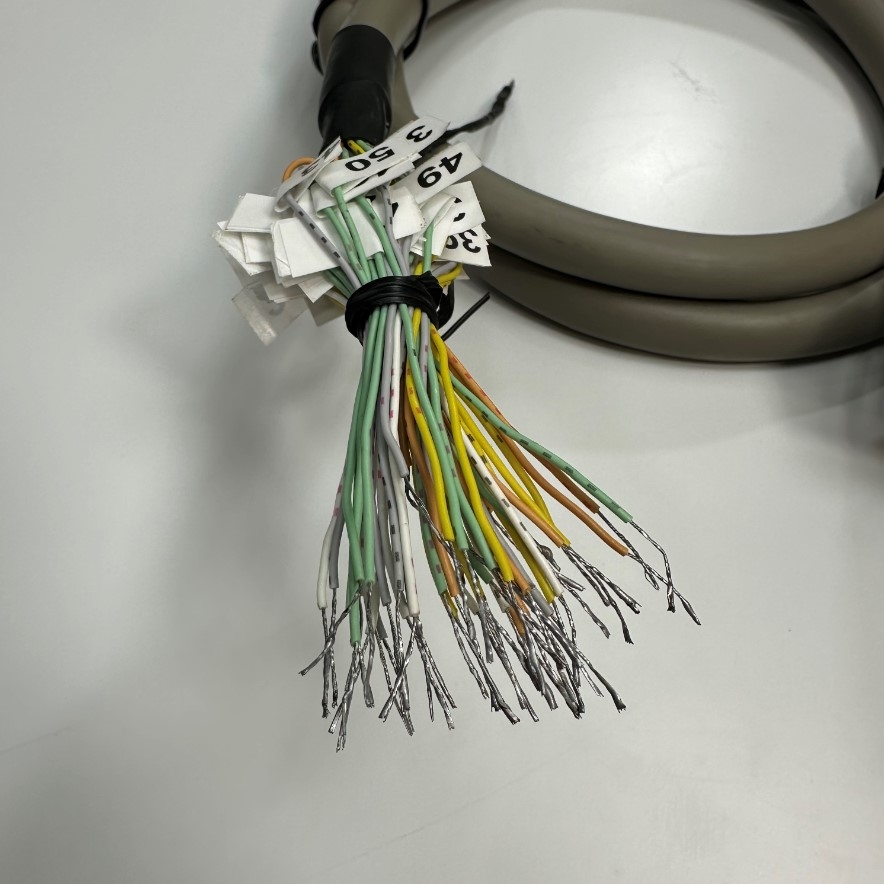 Cáp 1M 3.3ft Cable MR-J3CCN1CBL1M Connection CN1 Mitsubishi Servo J3 J4 JE-A Digital I/O Signal Terminal Block MDR 50 Pin Male to 50 Core Ends Cable Hitachi E41447 26AWG OD Ø 13.0mm Grey