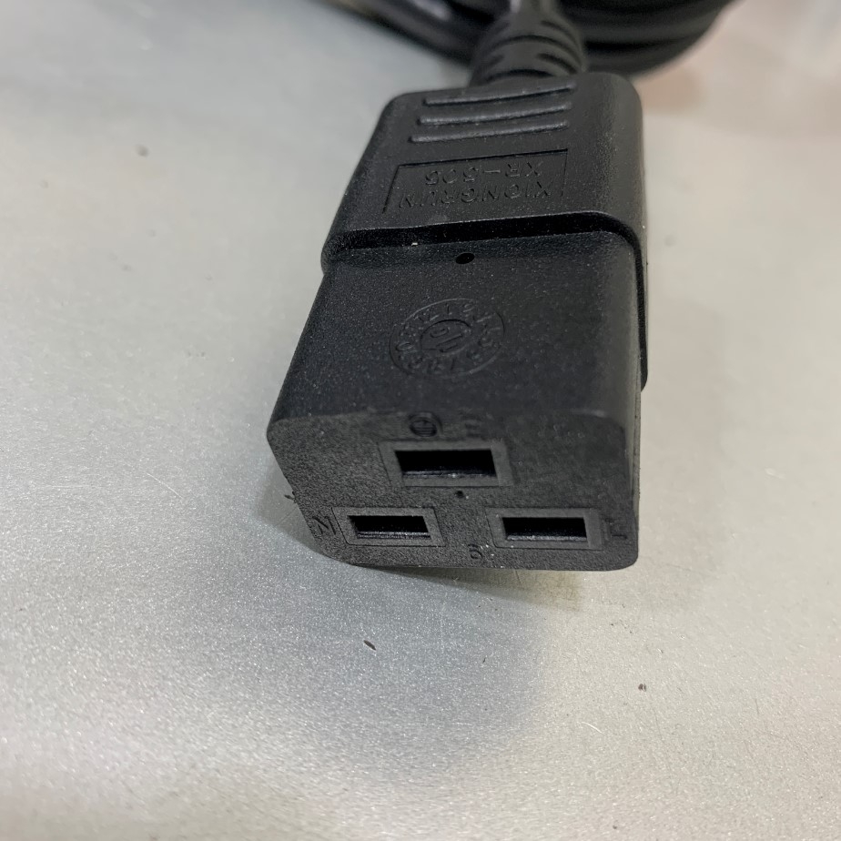 Dây Nguồn Cisco CAB-C19-CBN-10 10Ft Dài 3M Cabinet Jumper AC Power Cable C20 to C19 16A 250V 3x1.5mm² 14AWG H05VV-F Cable OD 8.5mm in China