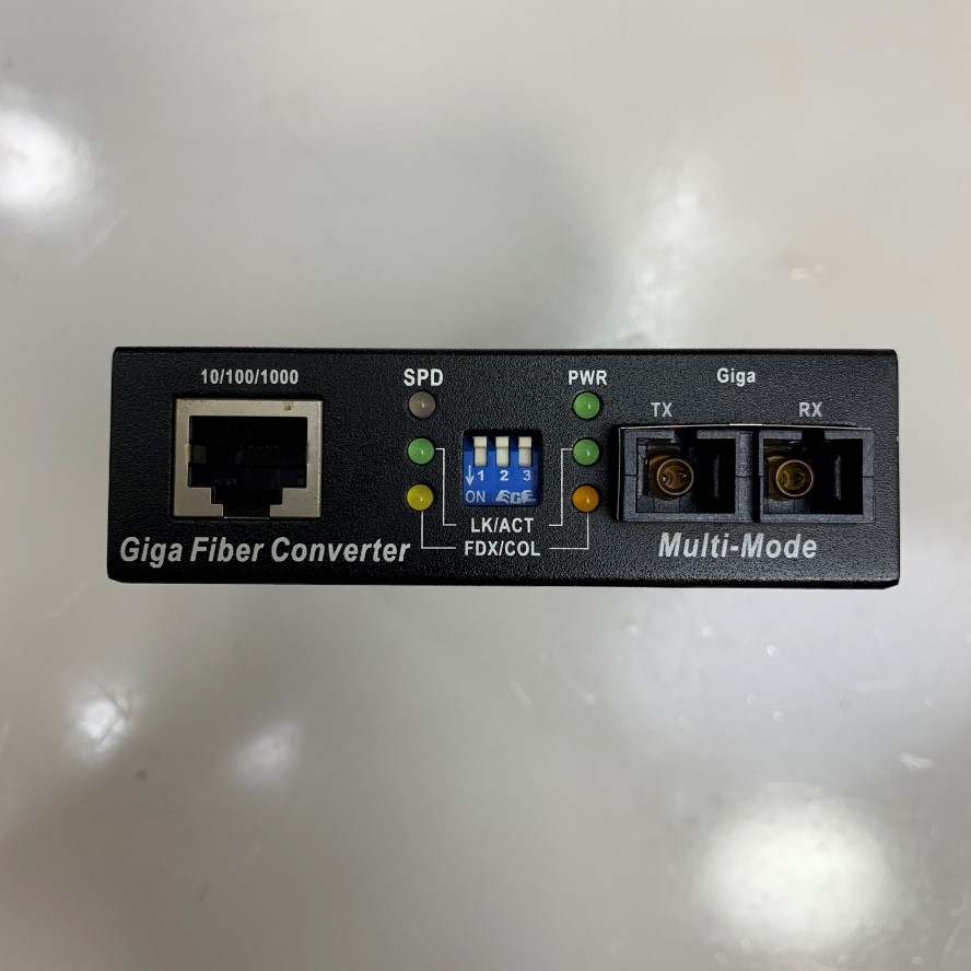 Bộ Chuyển Đổi Quang Điện Media Converter AMP 1591020-9 PEL-MC-1GB-MMSC-US-240V Gigabit RJ45 Duplex SC Multimode Maximun length 500M Theo Thiết Bị Đã Qua Sử Dụng