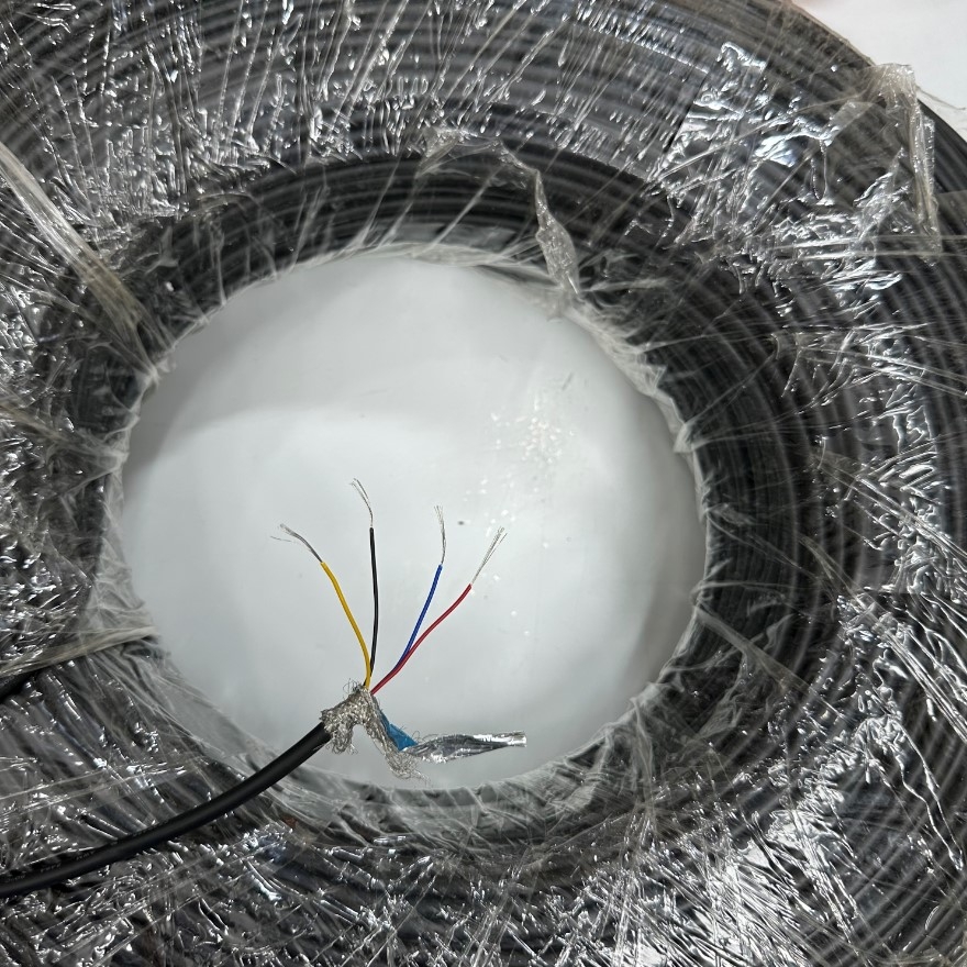 Cáp Điều Khiển HONGLIN Có Chống Nhiễu 300M 1000ft 4 Core x 0.15mm² Shielded Cable E239426 AWM 20276 26AWG 80°C 300V OD 5.0mm Balck For Industrial Power and I/O Data Cable RS422/RS485 Communication