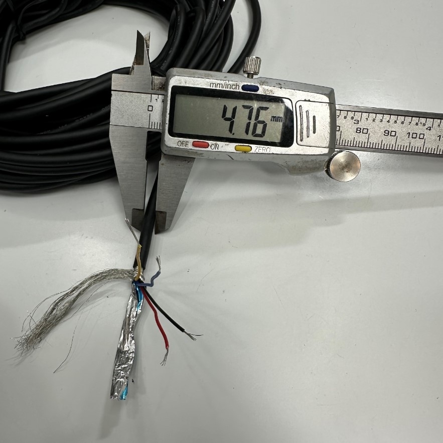 Cáp Điều Khiển HONGLIN Có Chống Nhiễu 300M 1000ft 4 Core x 0.15mm² Shielded Cable E239426 AWM 20276 26AWG 80°C 300V OD 5.0mm Balck For Industrial Power and I/O Data Cable RS422/RS485 Communication