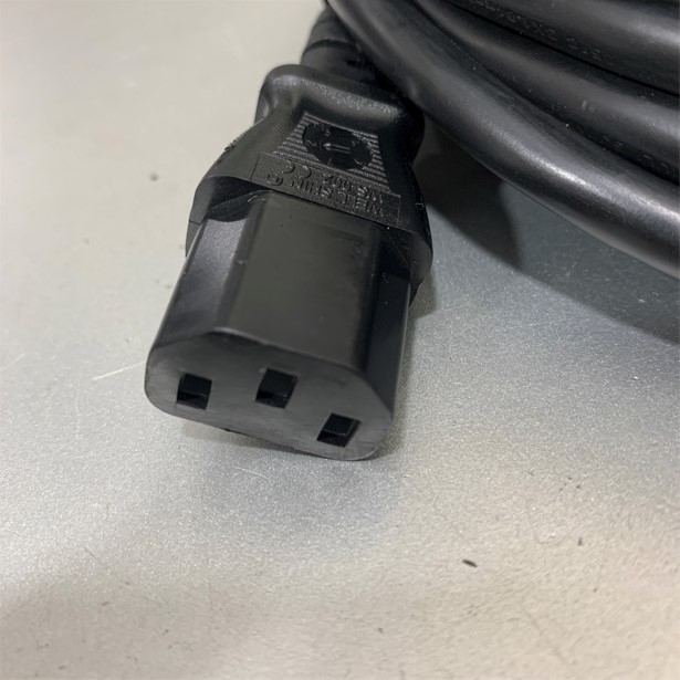 Dây Nguồn Chụp WELL SHIN WS-002 WS-003 AC Power Cord C14 to C13 10A 250V 3x1.0mm² H05VV-F Cable OD 7.7mm Length 8M For Máy Chủ, Switch Network Rack Mount