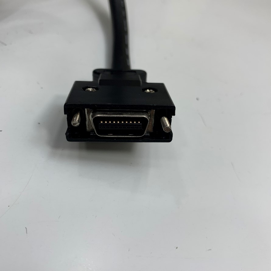 Cáp SCSI MDR 36 Pin Male to MDR 20 Pin Male Connector 3M With Screw Dài 0.8M 2.7ft Shielded Cable 24AWG E88972 CSA LL82951 80°C 300V VW-1 OD 9.0mm For Servo Drive Industrial I/O