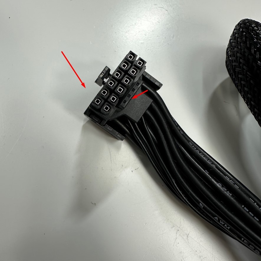 Dây Nguồn 0.7M 2.3ft Corsair Right Angle 600W PCI-E 5.0 12VHPWR (12+4Pin) Male to Male 16AWG Power CM-PSU to GPU Cable Compatible with All RTX 4000 and RTX 3000 FE GPUs