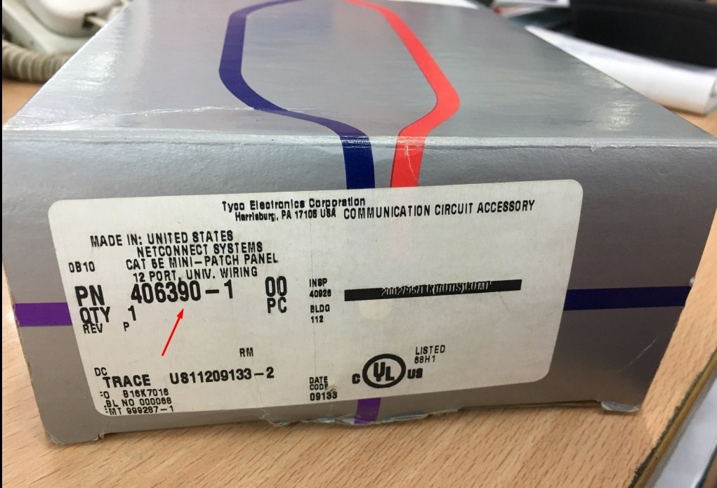 Thanh Trung Chuyển Đấu Nối AMP Netconnect Cat 5E 12 Port Patch Panel 406390-1