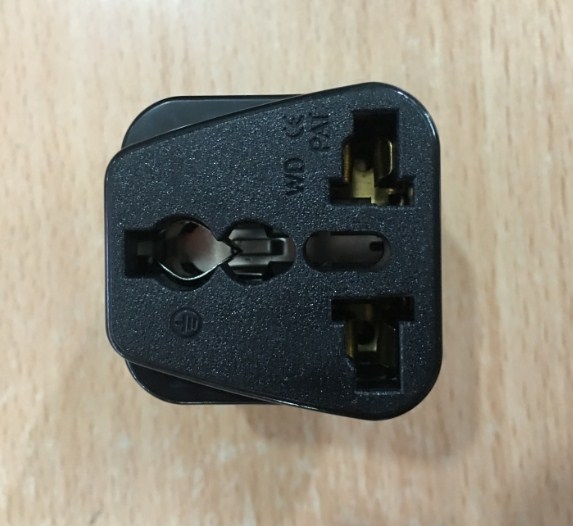 Rắc Chuyển Nguồn PDU UPS WD-320 IEC320 C14 To Multi-socket 125V 15A 250V 10A 2500W Black Adapter Converter