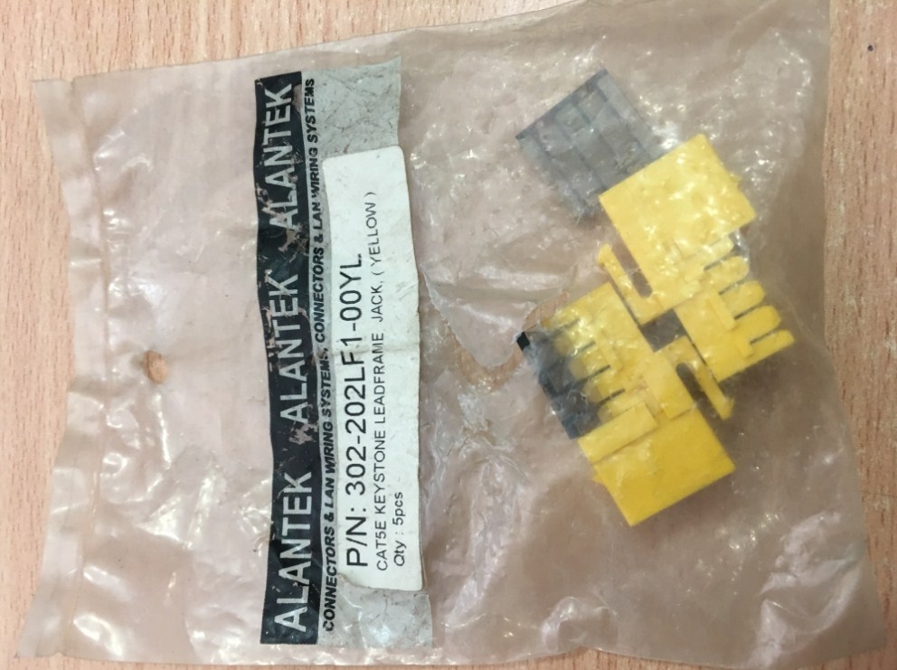 Nhân Mạng Alantek Cat5e 302-202LF1-00YL MODULAR JACK RJ45 CAT5E Yellow Keystone