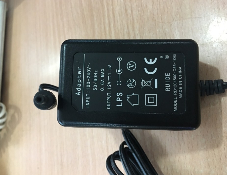 Adapter RUIDE RD1201500-C55-1OG 12V 1.5A Connector Size 3.5mm x 1.35mm
