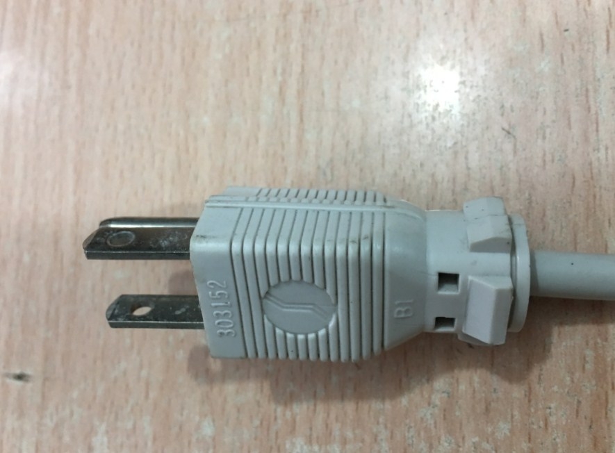 Dây Nguồn  TA SHING TA-3 TA-5 E74893 NEMA 5-15P to C13 AC Power Cord 7A 125V 3X0.75mm 18AWG Grey Length 1.8M