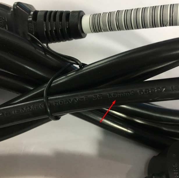 Dây Nguồn I-SHENG SP-62 IS-14  UK Chuẩn 3 Chấu Có Cầu Chì AC Power Cord BS1363 to C13 10A 250V 3X1.0mm For Thiết Bị Y Tế Length 1.8M