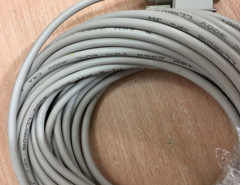 Cáp RS232 Straight Through Serial Cable DB9 Female to DB9 Female DCE to DCE Connection Length 15M