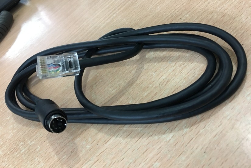 Cáp Máy Quét Mã Vạch Symbol Zebra Motorola LS3008 LS3578 MT2000 DS6878 DS4208 CBA-K01-S07PAR PS/2 Mini Din 6 pin Male to RJ50 10 Pin Length 1.8M