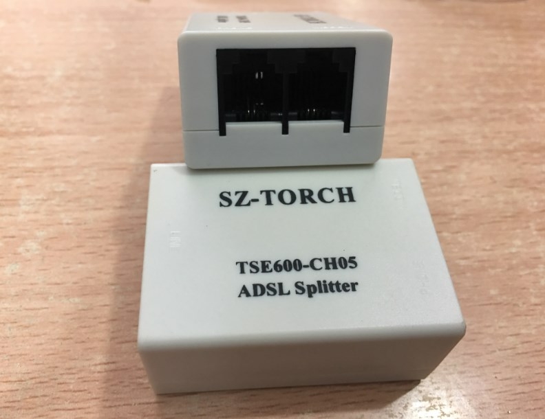 Hộp Chia Điện Thoại Bàn Nối Tiếp 1 Cổng RJ11 Ra 2 Cổng RJ11 Có Bộ Lọc Chống Nhiễu SZ-TORCH TSW600-CH05 Telephone Phone Line Splitter Filter RJ11