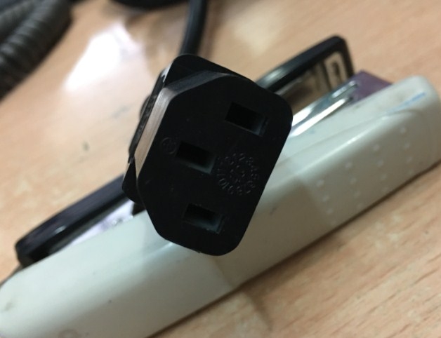 Dây Nguồn Máy Chủ IBM TINHOW TH-233 HT-237 AC Power Cord Schuko CEE7 Euro Plug to IEC320 C13 16A 10A 250V 18AWG 3x1.0mm Length 2.5M
