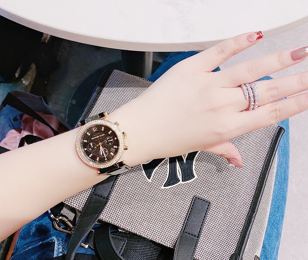 Đồng Hồ Nữ Michael Kors MK6984 Dây Da Đen Viền Đính Đá Size 39mm Shop ...