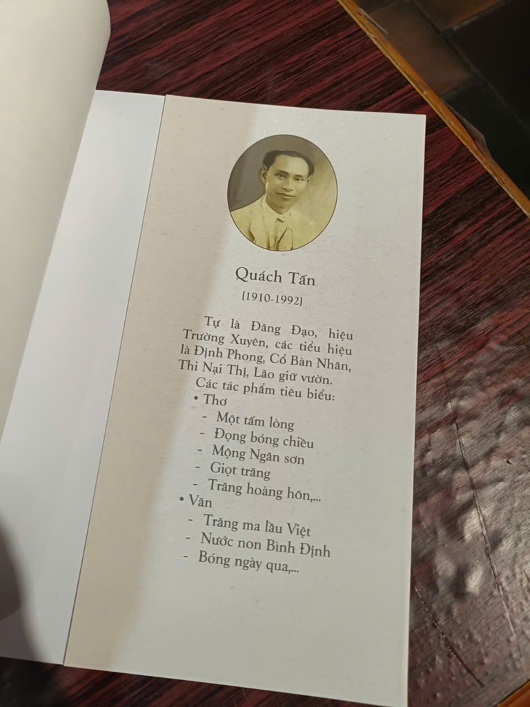 Sách mới - Mùa cổ điển (Quách Tấn)