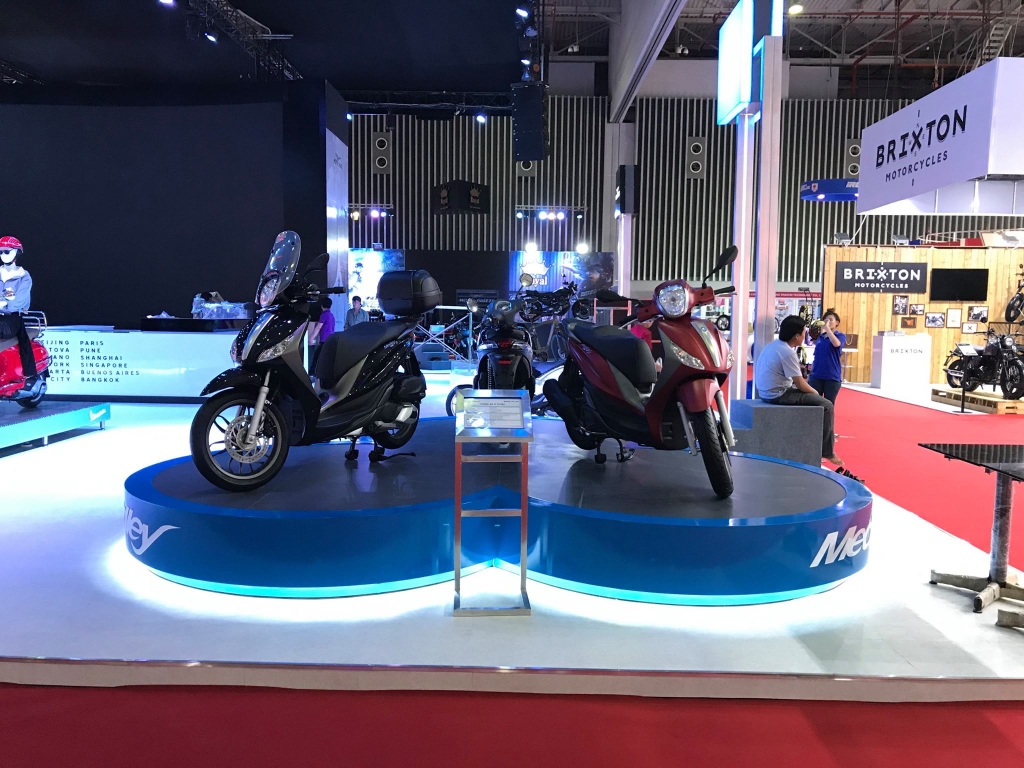 THI CÔNG HỆ THỐNG SHOWROOM TRƯNG BÀY PIAGGIO TOÀN CẦU