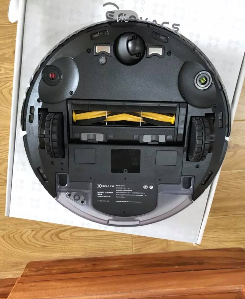 Robot hút bụi lau nhà Ecovacs Deebot T8 Power/Max
