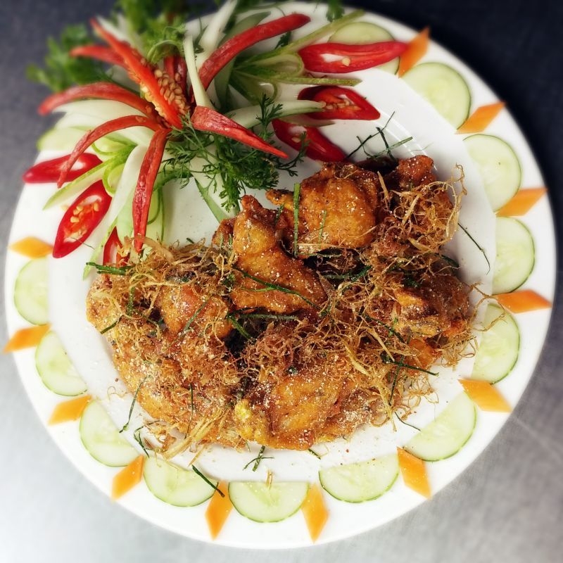 Gà chạy bộ rang muối