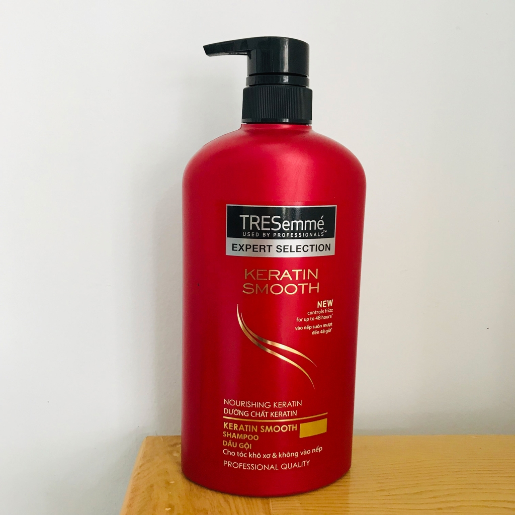Dầu Gội đầu Tresemme Keratin Smooth 650g Cho Toc Kho Xơ Khong