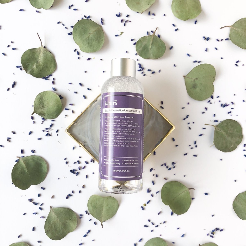 4 chai toner dưỡng ẩm, giảm mụn giá chỉ loanh quanh 300k ai cũng nên thử để biết thế nào là da đẹp mịn