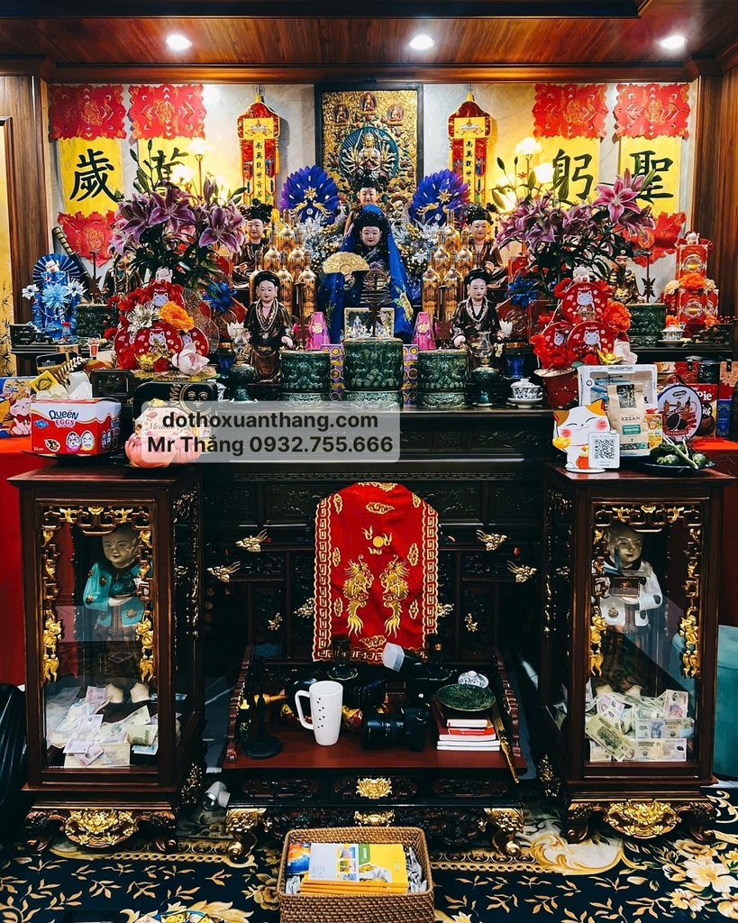 Điện thờ gỗ mít ta sơn son theo lối cổ
