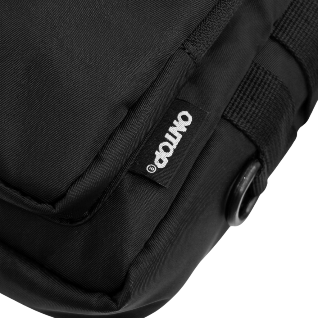 ONTOP Asymmetric Utility Pocket
