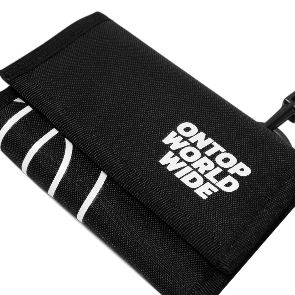 O-V022 Worldwide Wallet