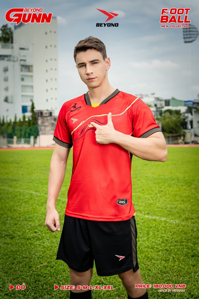 Quần áo bóng đá Beyono Gunn