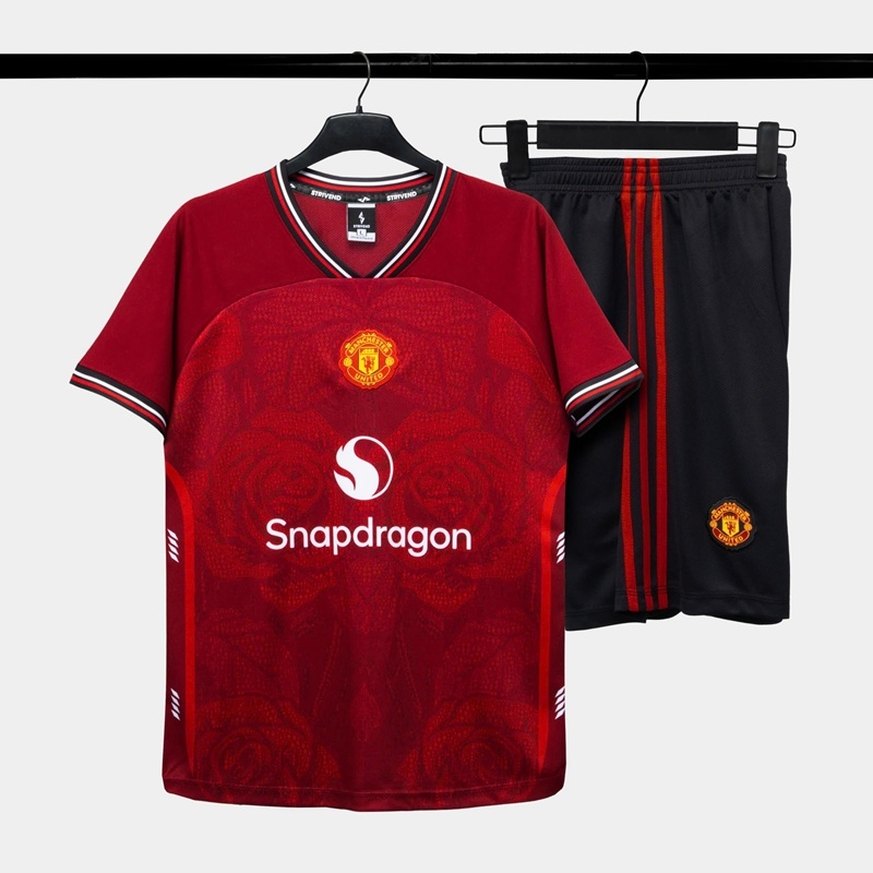 Quần áo bóng đá MU Manchester United 2025/26 [Strivend thun mè Poly]