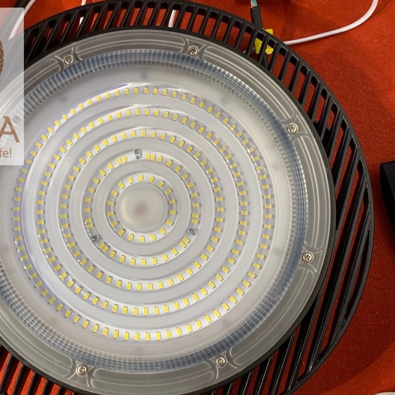 ĐÈN LED NHÀ XƯỞNG HIGHBAY UFO 150W PHILIPS