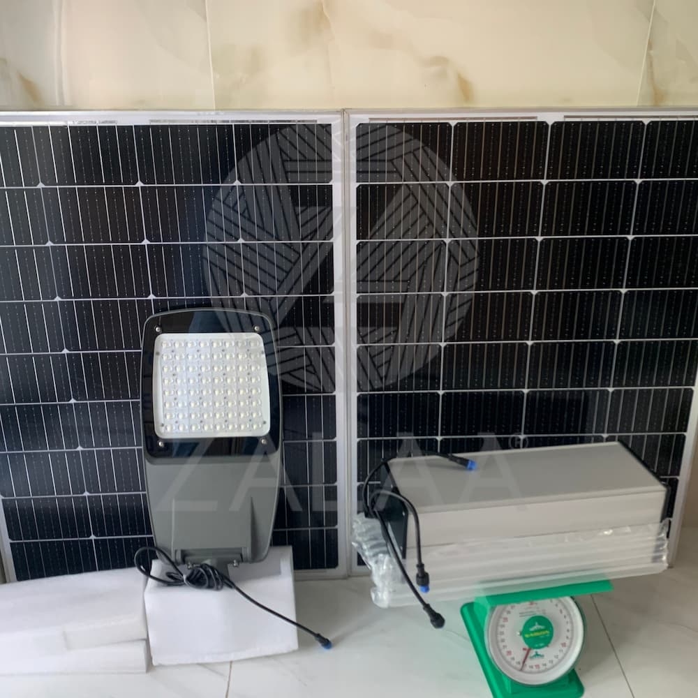 Đèn Đường Năng Lượng Mặt Trời 120W Thực - Mã SP ZSL-120CC
