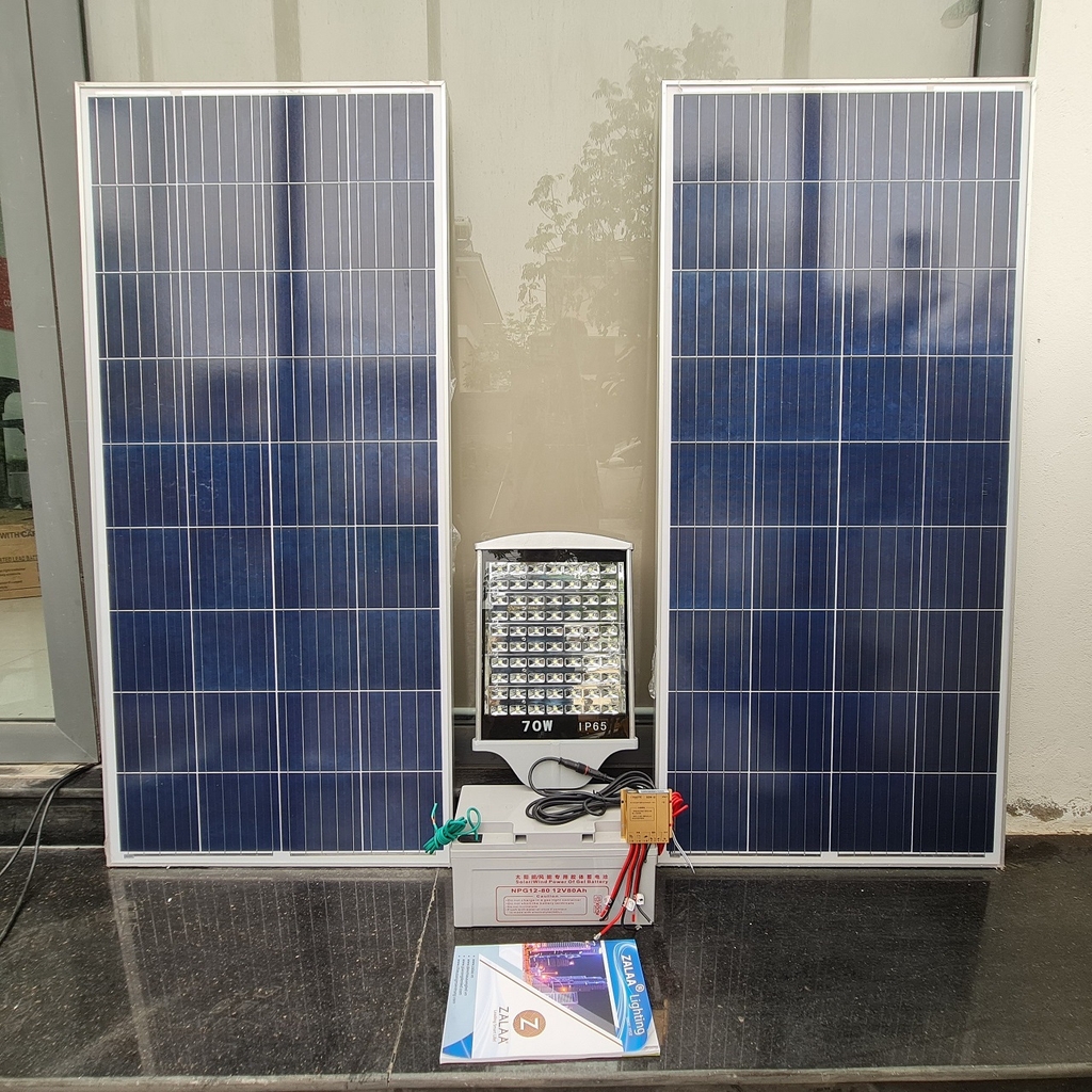 Đèn đường LED năng lượng mặt trời 70W Battery 100AH Panel 100W * 2 tấm mã số ZPC70S