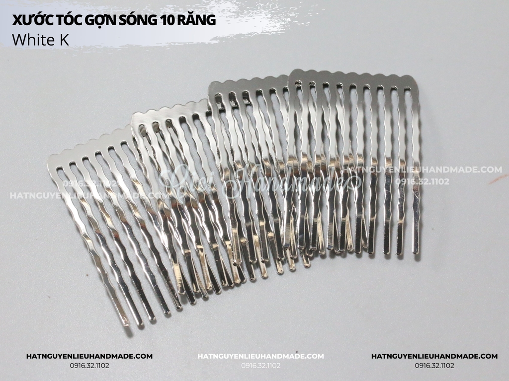 Set 4 xược, lược chải tóc đầu sau lưng xinh xắn tiện dụng dành cho bé gái