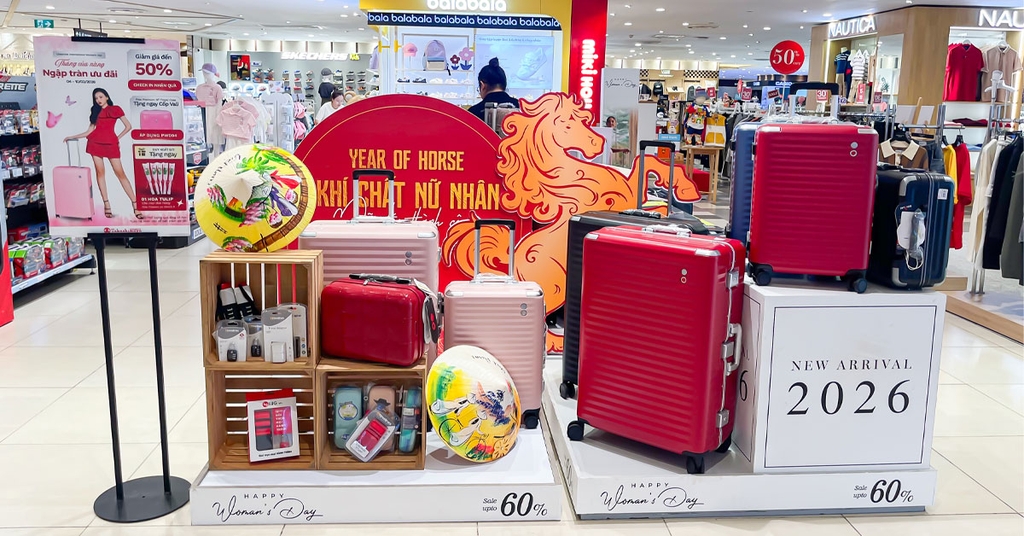 Tháng Của Nàng: Săn Vali Thương Hiệu Giá Tốt Tại Takashimaya