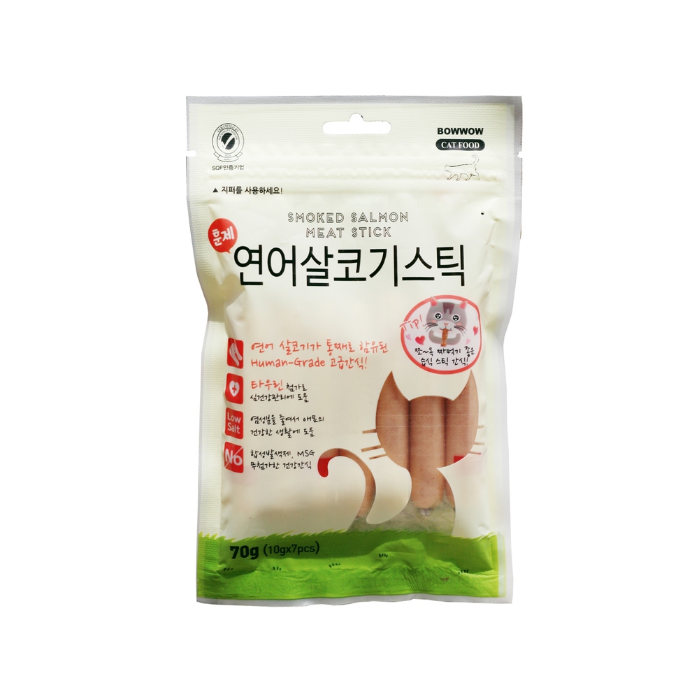 Bow Wow Xúc Xích Cá Hồi Hun Khói - Smoked Salmon Meat 70g Bow Wow Xúc Xích Cá Hồi Hun Khói - Smoked Salmon Meat 70G