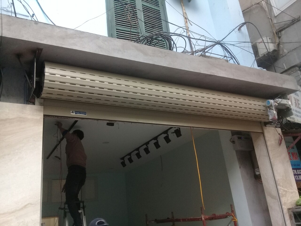 Thi Công Cửa Cuốn Tại Thủ Dầu Một Bình Dương 12 See the source image