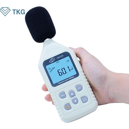 Máy đo độ ồn GM1358 (30 ~ 130 dBA/35 ~ 130 dBC)