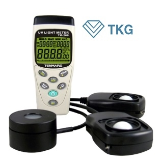 Máy đo UV năng lượng mặt trời ánh sáng Tenmars TM-208