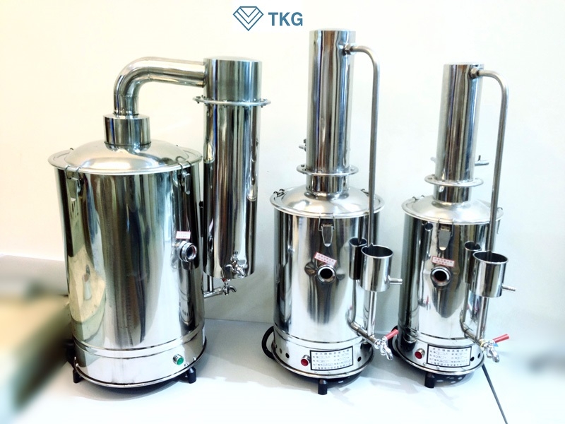 Máy cất nước 1 lần 5 lít/giờ Model YAZD.5