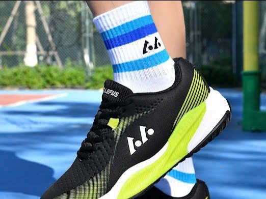 Giày Pickleball Lefus L041 Đen Viền Xanh Lá
