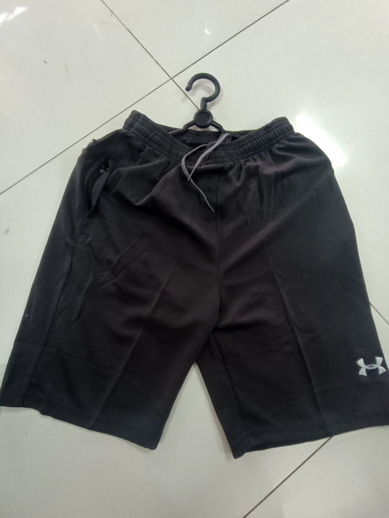 Quần Short Armour Xám