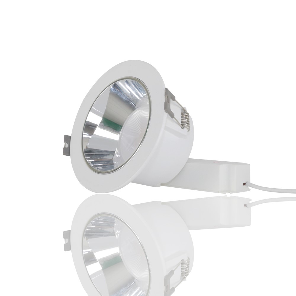 Đèn LED âm trần đổi màu 110/9W Rạng Đông (AT17 ĐM 110/9W)